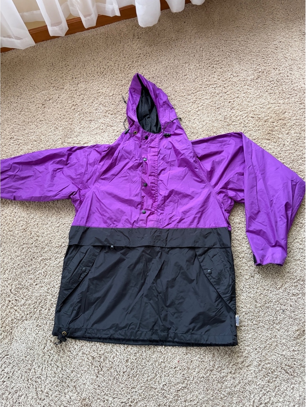 Women's vintage REI purple  black anorak rain jacket LARGE two-tone color block